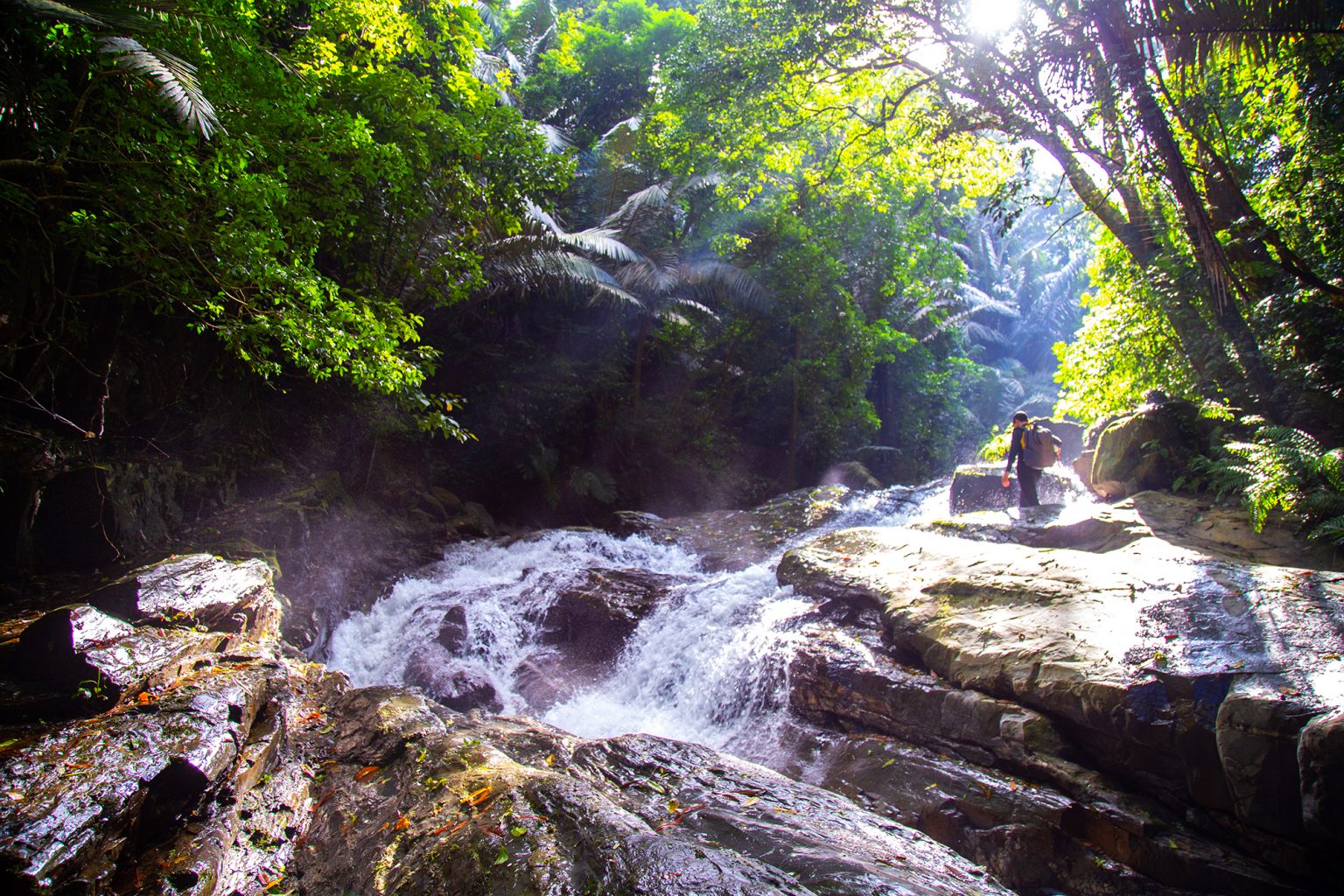 Trekking Duong Cam