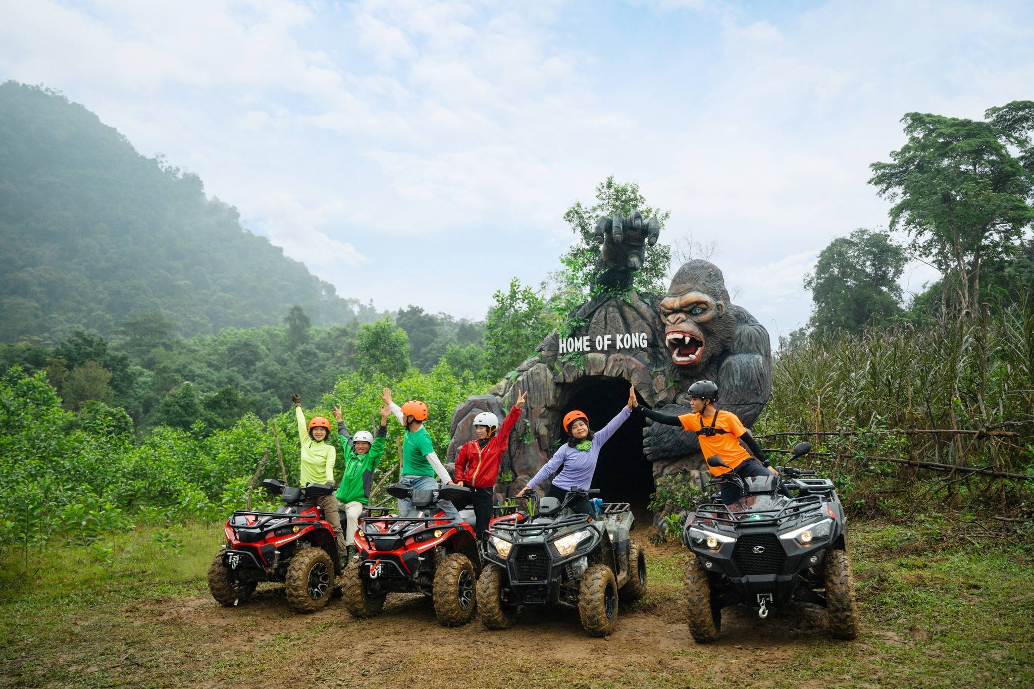 Family tour to explore Lim forest