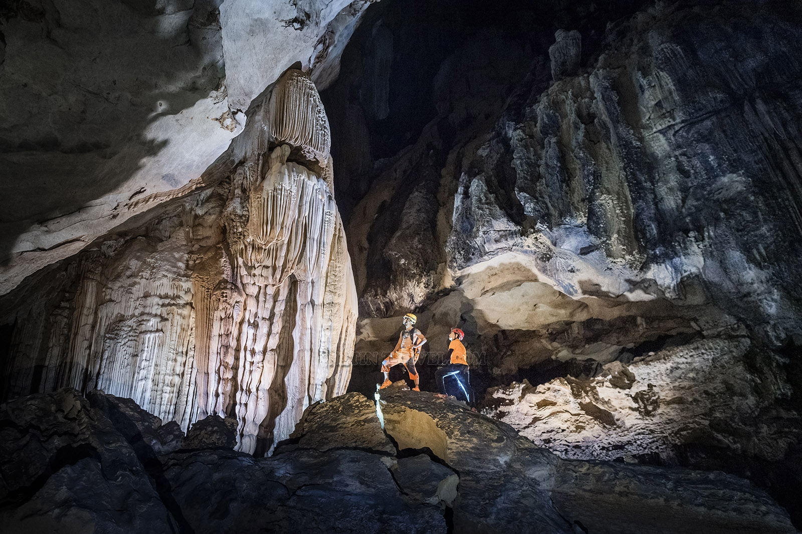 Cha Loi Cave Adventure