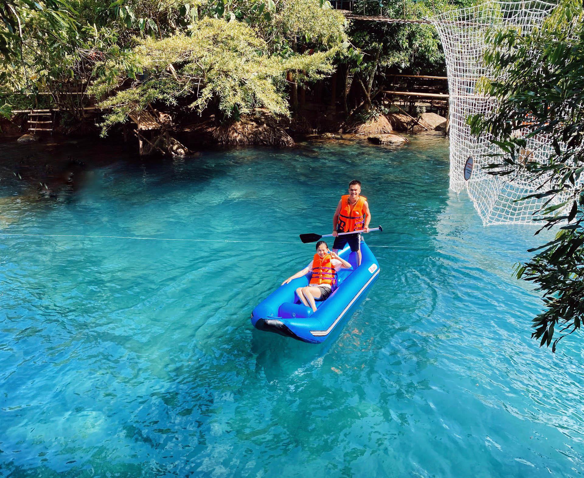 Swimming in the refreshing waters of Mooc Spring