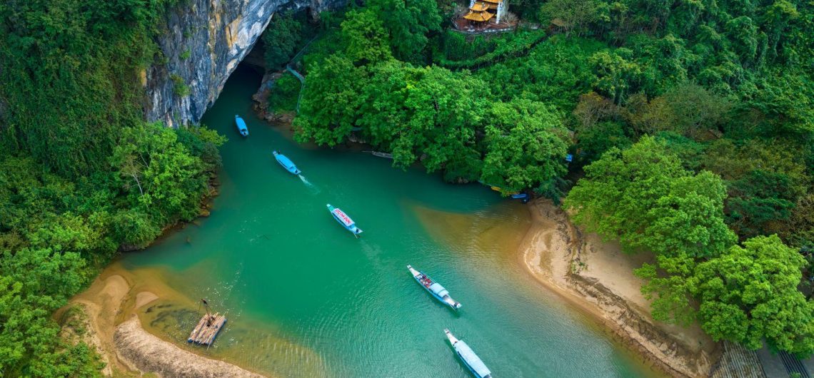 Phong-Nha-Cave