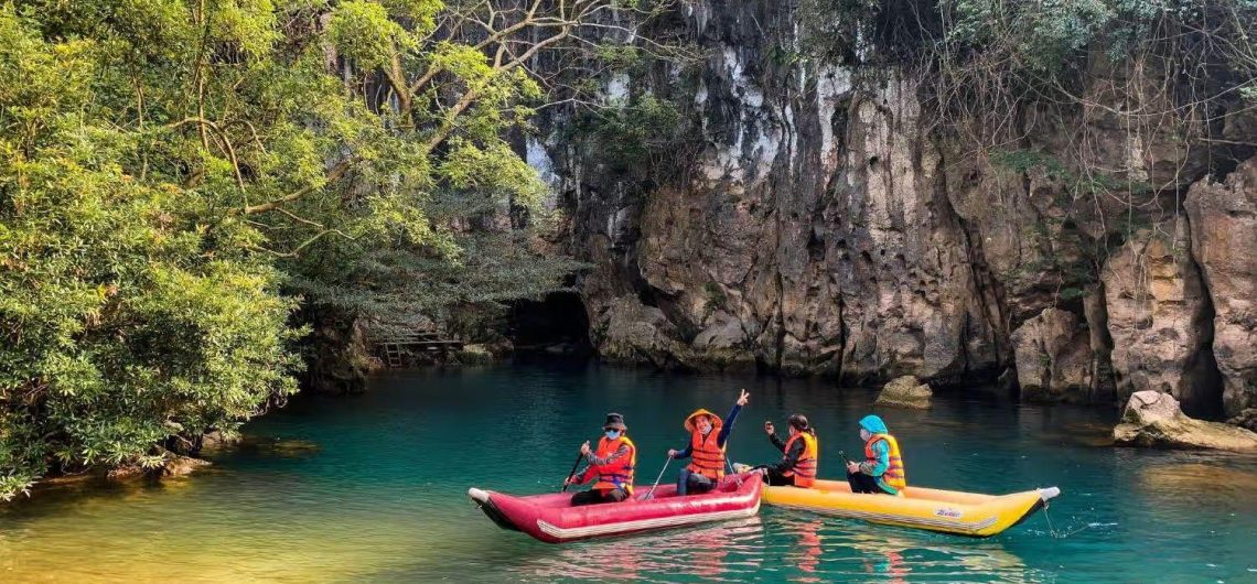 Kayaking on the Chay River in Phong Nha
